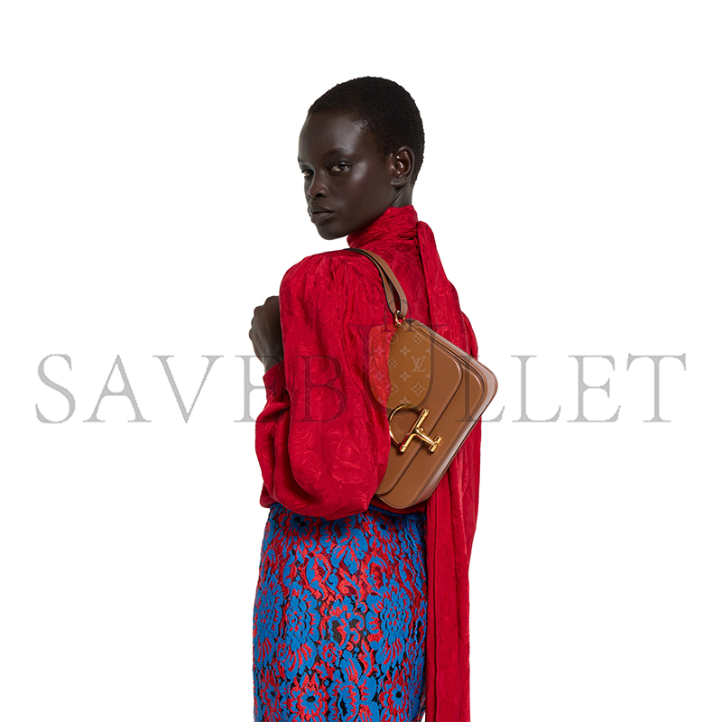 GUCCI SIENA SMALL SHOULDER BAG 846705 (22.5*14*8cm)